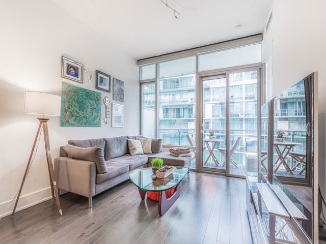 39 Queens Quay East, Suite 807 Liberty Village