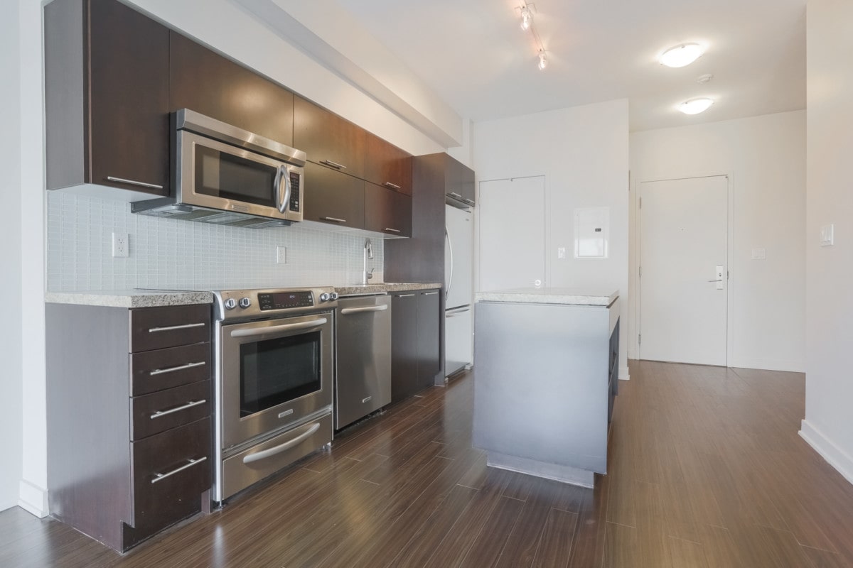 126 Simcoe St, unit 3105 Toronto