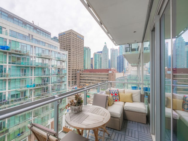 39 Queens Quay East, Suite 807 Liberty Village