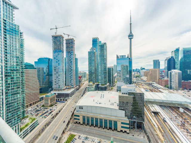 18 Yonge Street Suite 3202 Toronto