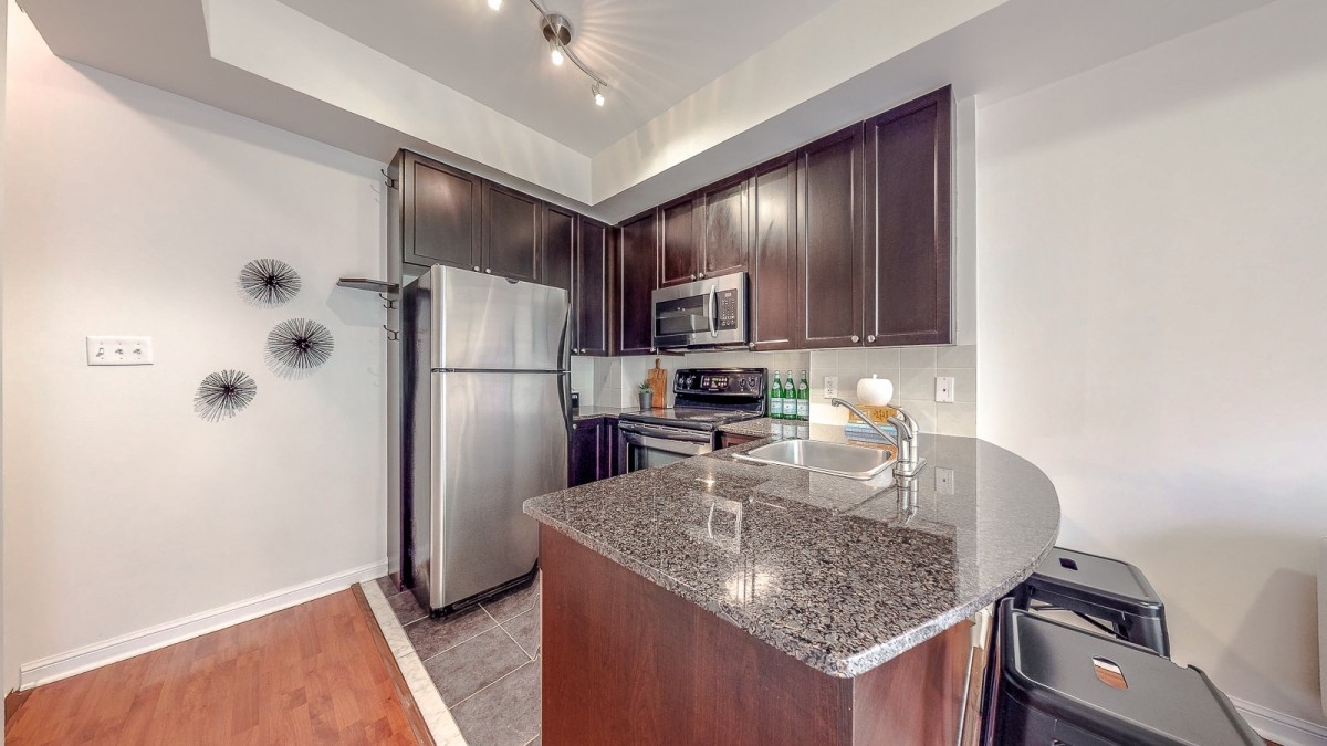 78 Carr St Townhouse 25