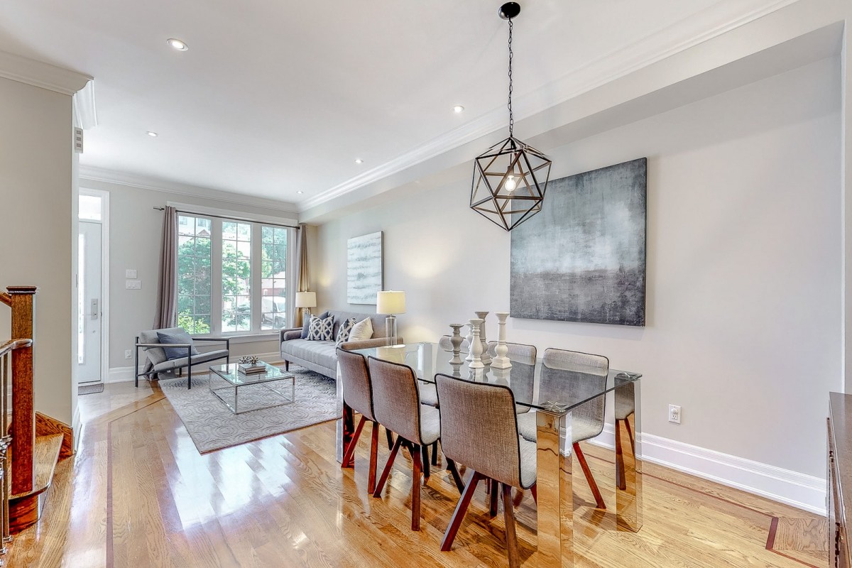 92B Torrens Ave  East York