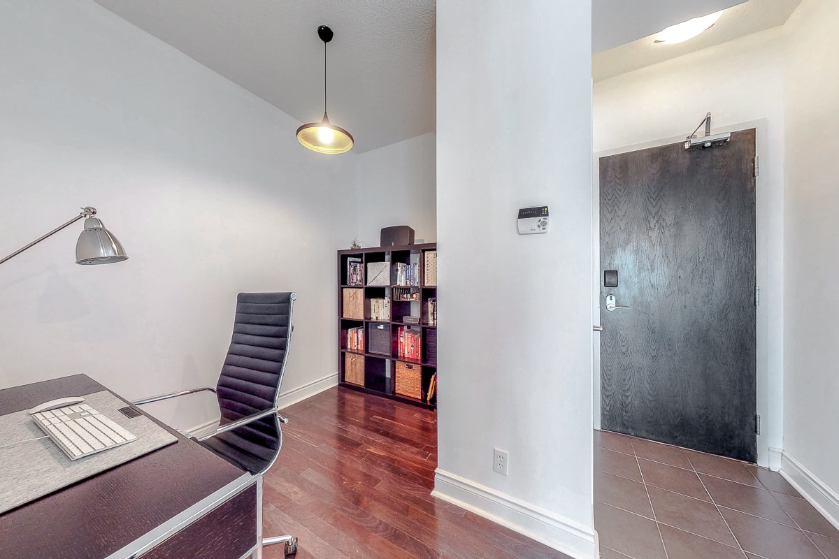 1910 Lake Shore Blvd W, Suite 1505  Toronto