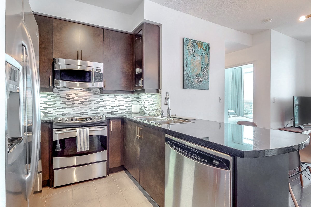 1910 Lake Shore Blvd W, Suite 1505  Toronto